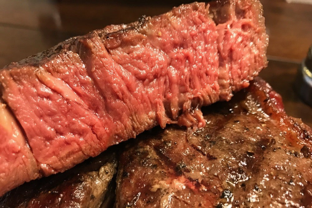 Wall-to-wall even sear — no tan banding
