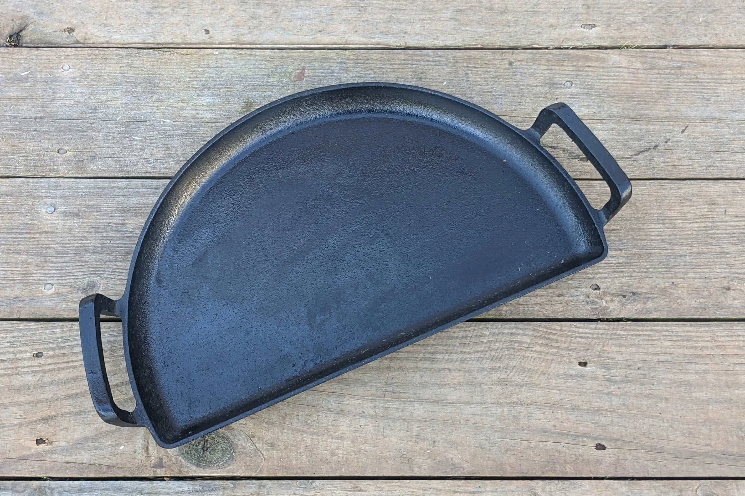 Drip 'N Griddle Pan — Cast Iron 5